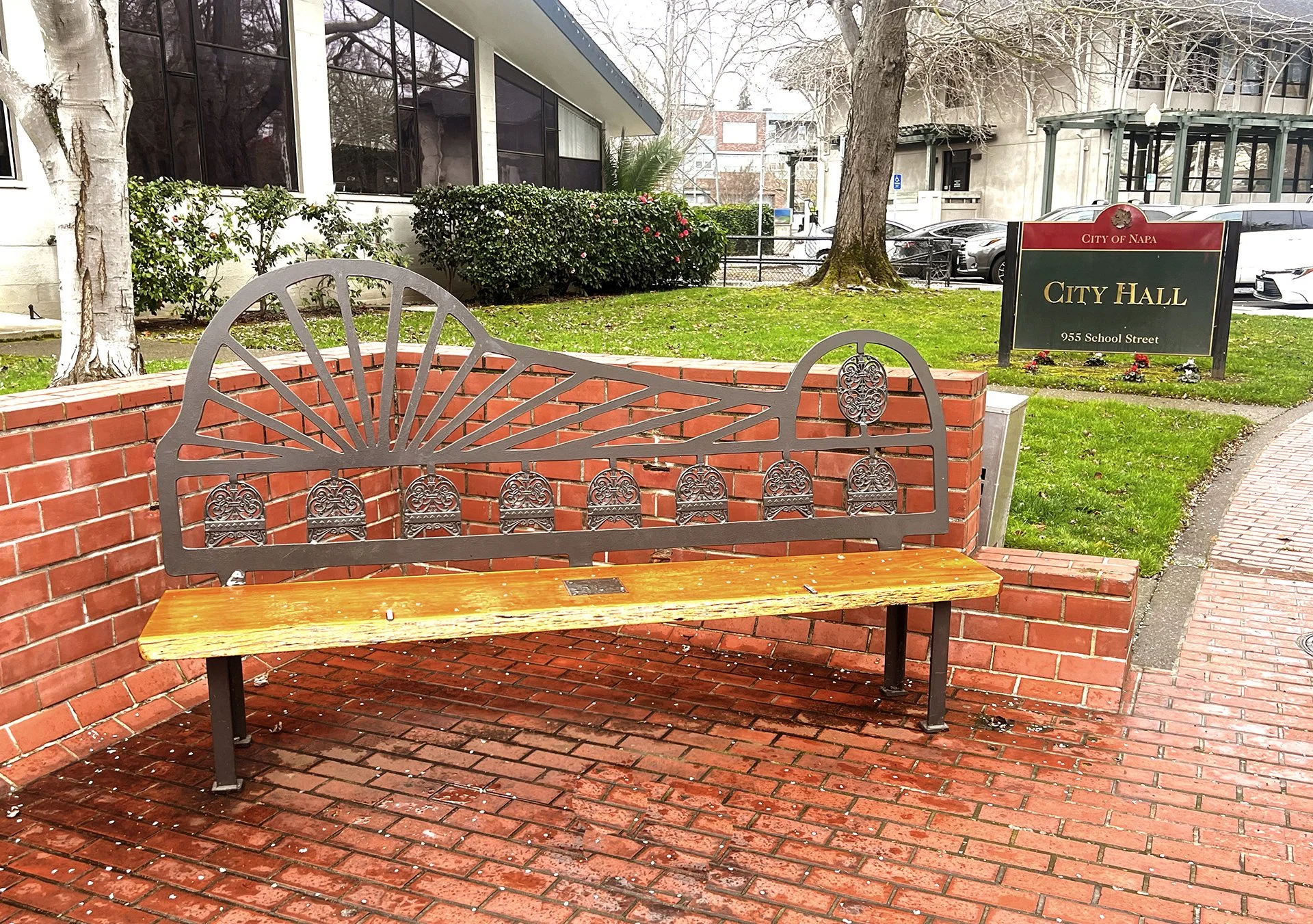 Napa Benches 4 1920.jpg