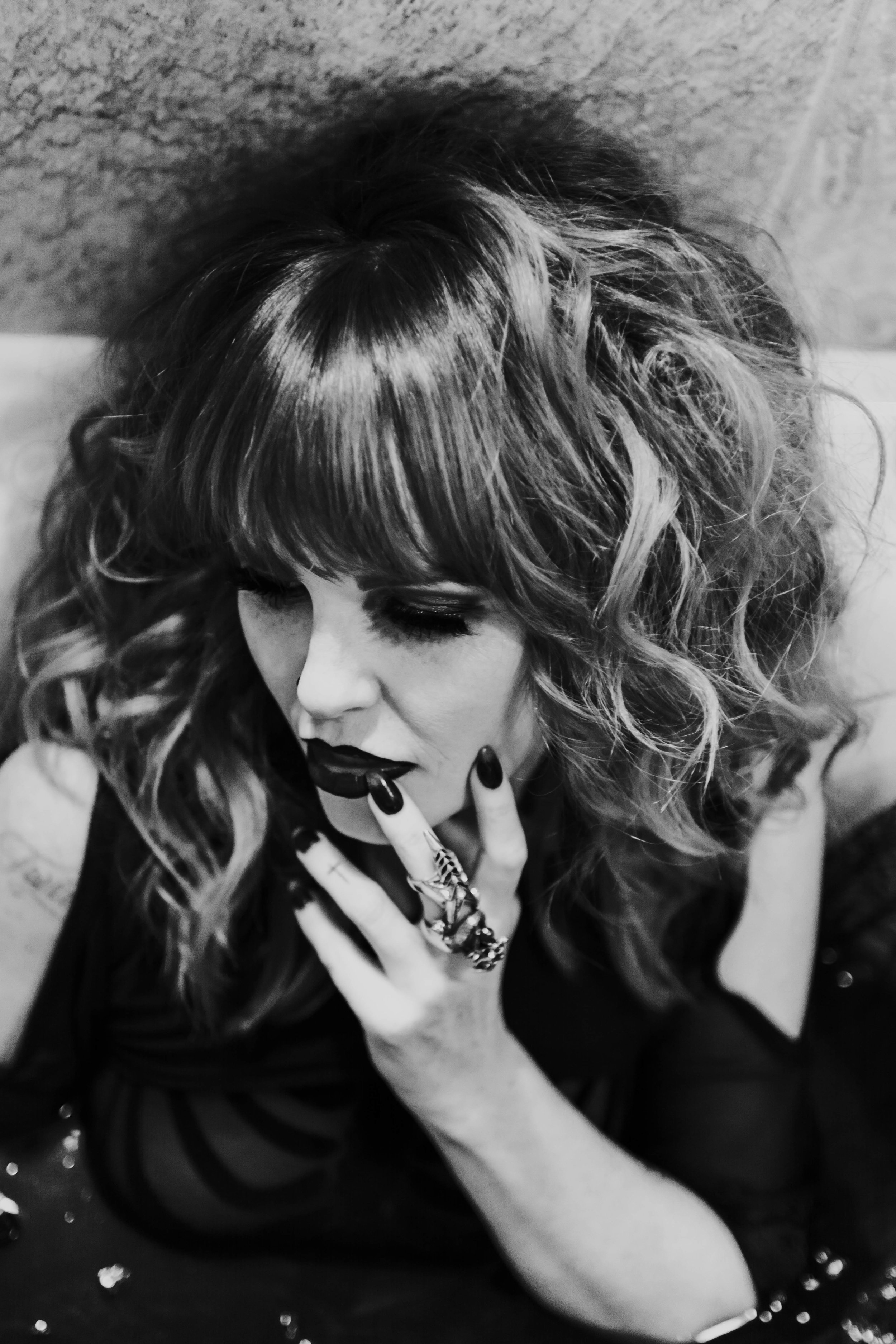 SPOOKYBOUDOIR-BW-31.jpg
