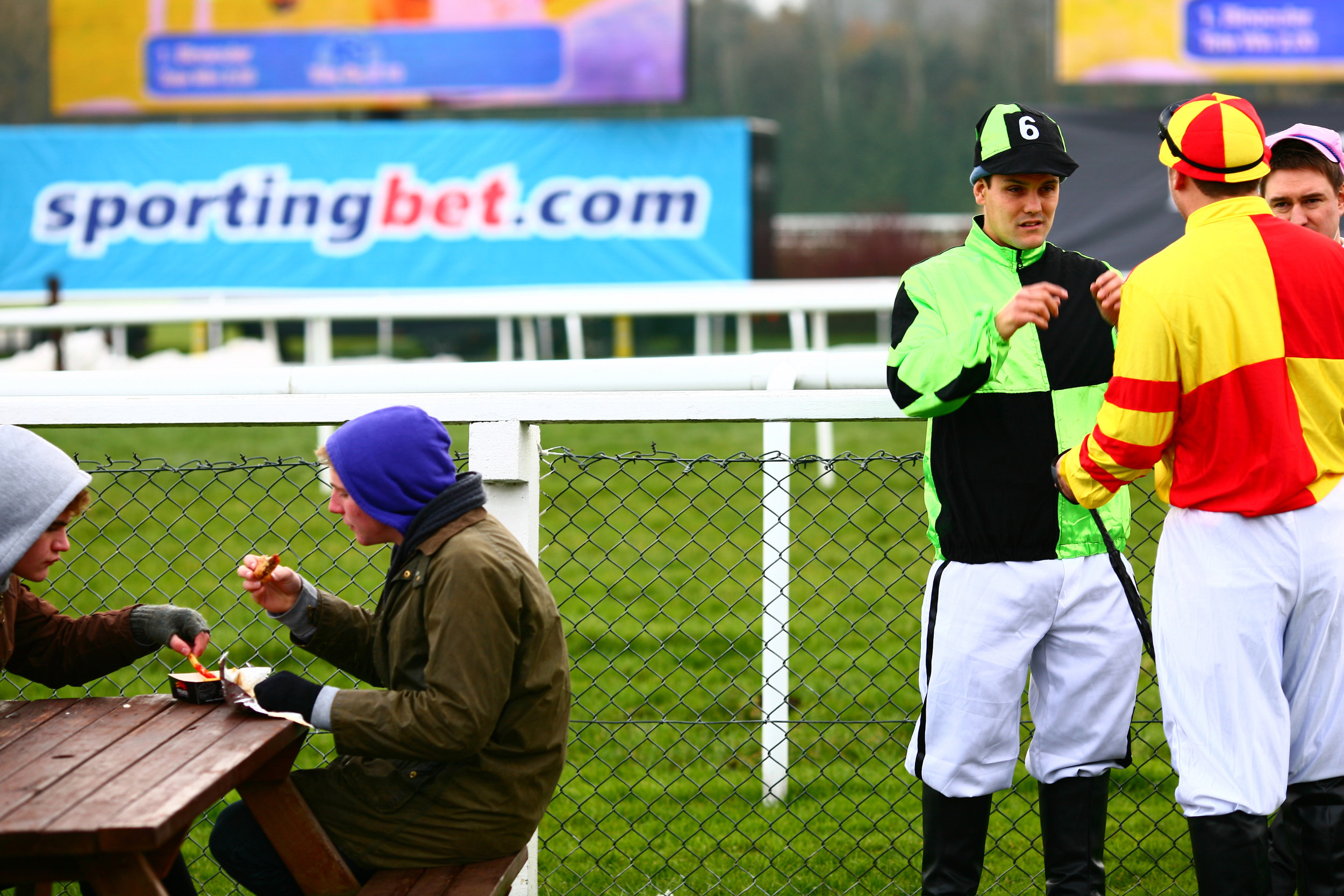 Newbury races online gallery for Visit England