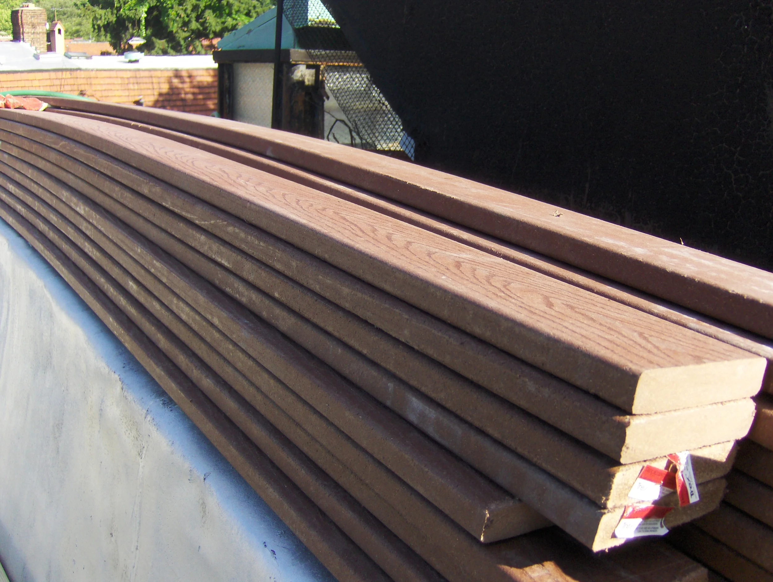 Single layer WPC-decking boards