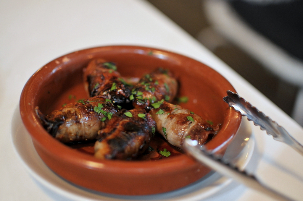 Dátiles Con Tocino Ibérico - Dates + Ibérico Bacon + Manchego + Guindillas
