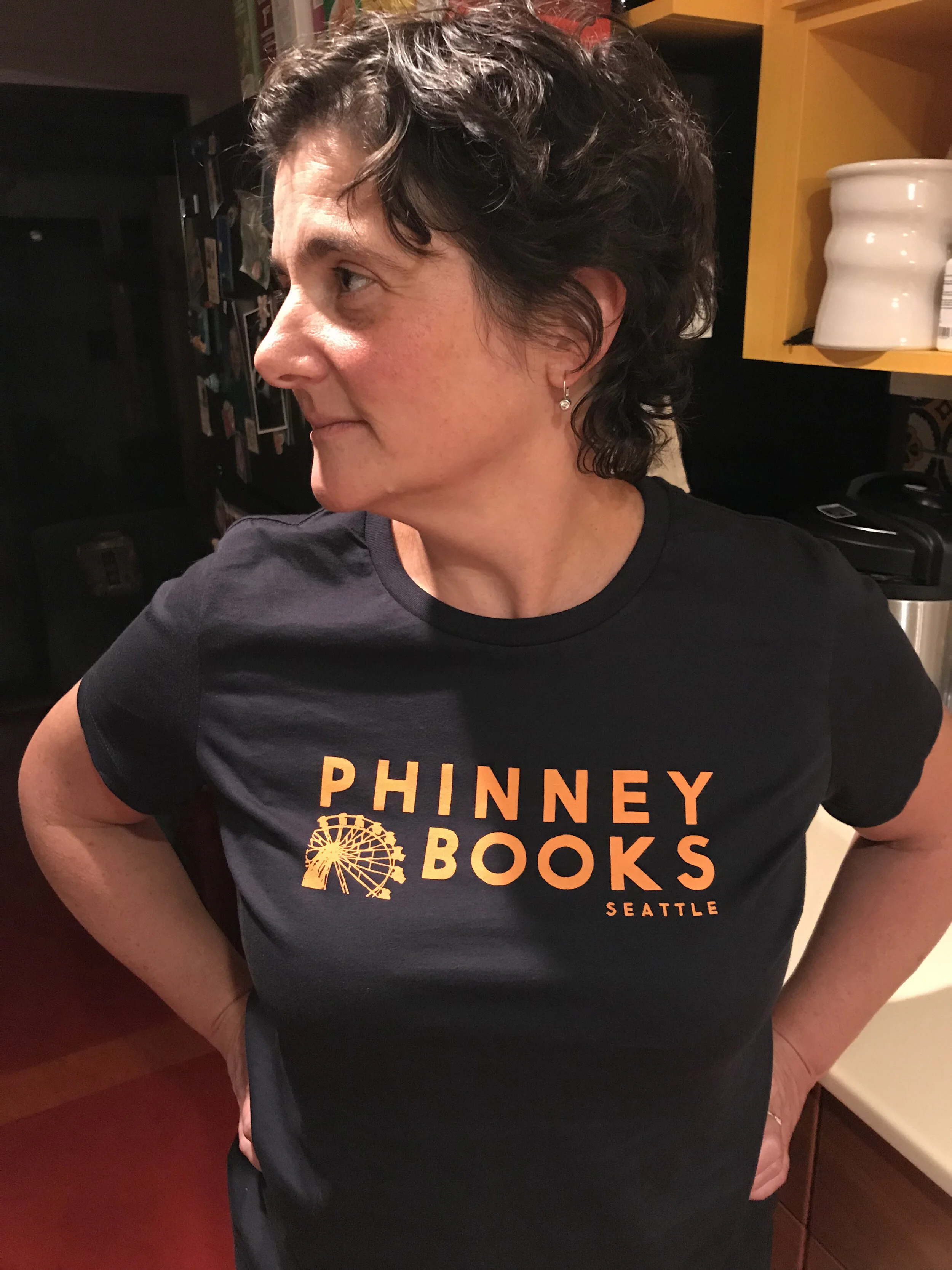 Tshirt_Phinney_Laura.jpg