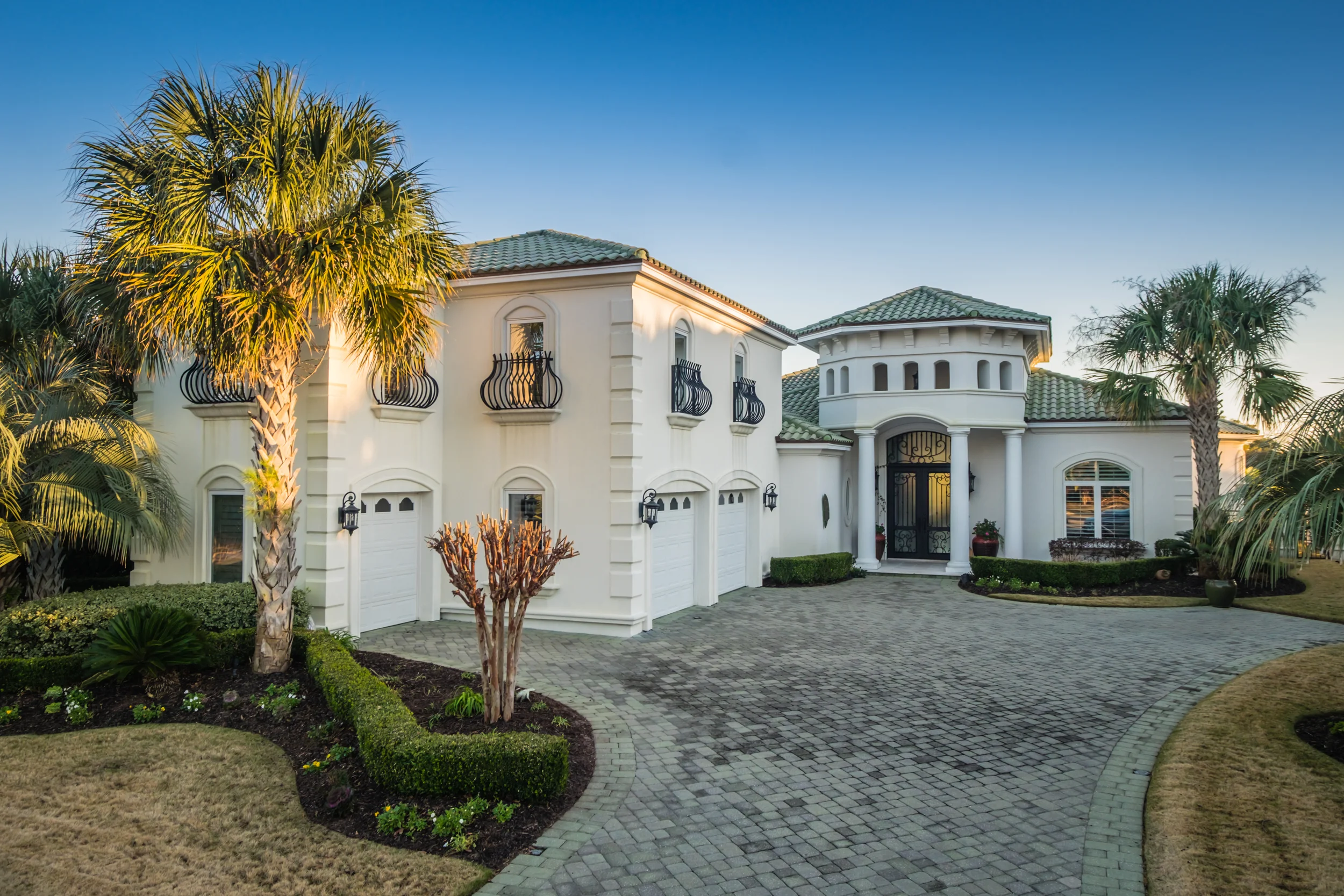 Real Estate-7.jpg