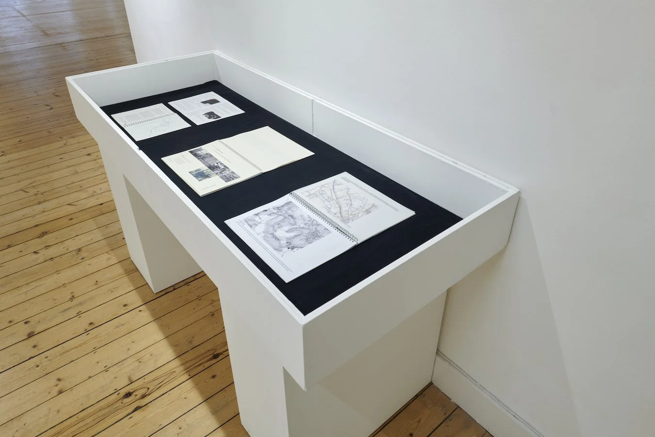 C594-1-29153 a.jpg