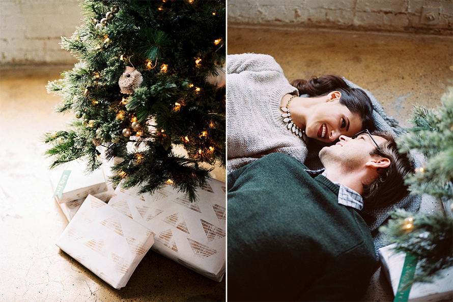 Newlywed_Christmas_15 copy.jpg