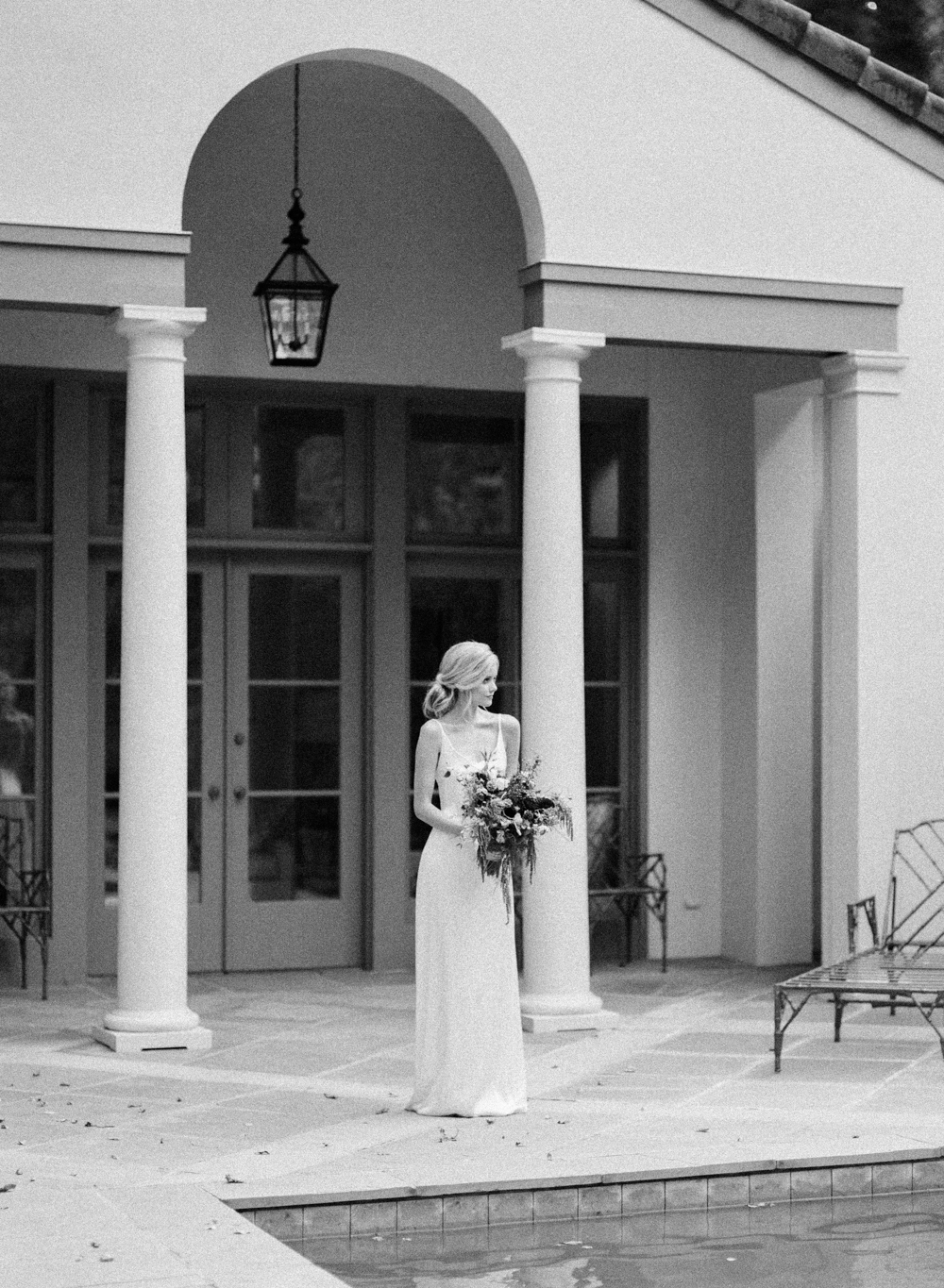 Black and White Bridal Inspiration | cottagehillmag.com
