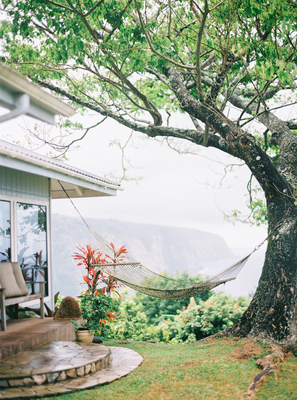 Hawaii Engagement Inspiration from Cottage Hill-2073.jpg