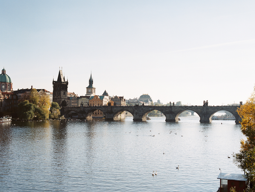 Guide to Prague Cottage Hill_222.jpg