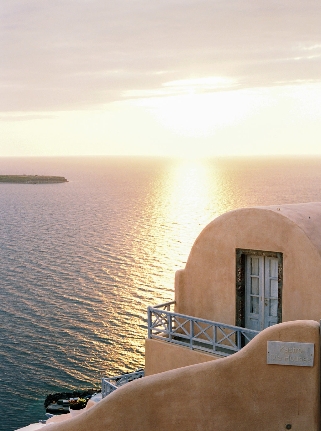 Santorini30thBirthday-096-min.jpg