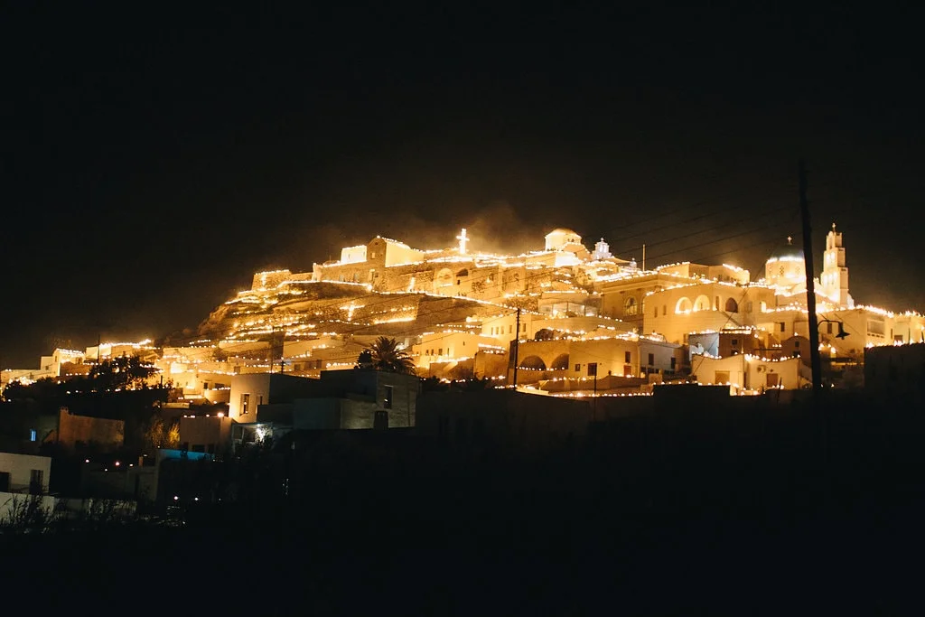 Santorini30thBirthday-297-min.jpg