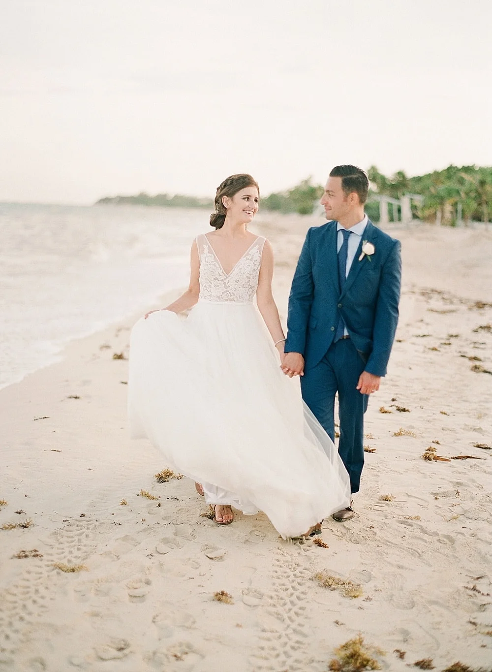 A Simple Wedding in Mexico on Cottage Hill20.jpg