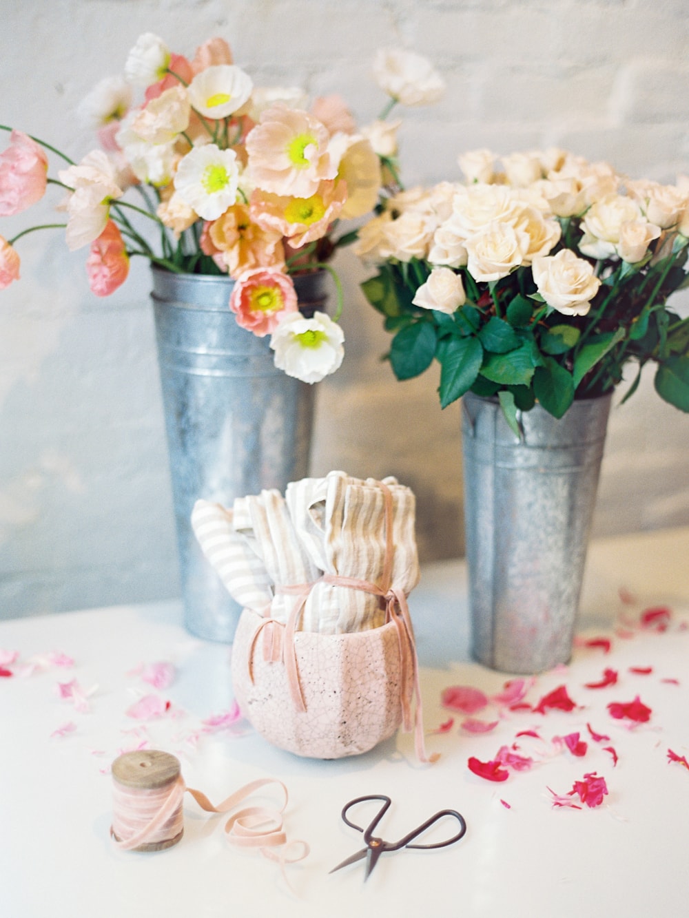 Create a Dynamic Floral Arrangement on Cottage Hill3.jpg
