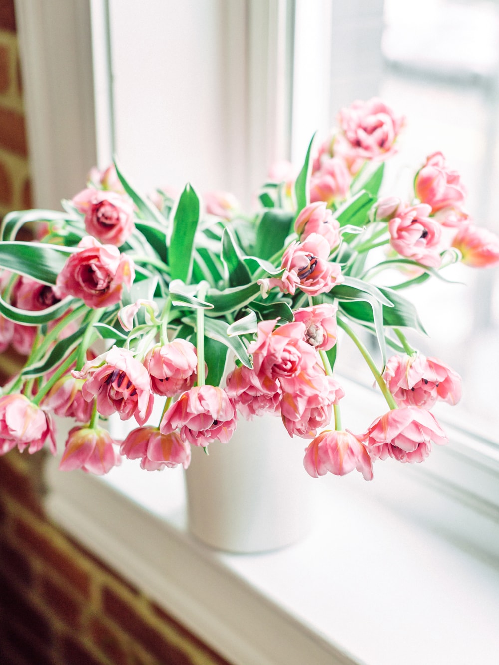 Create a Dynamic Floral Arrangement on Cottage Hill14.jpg