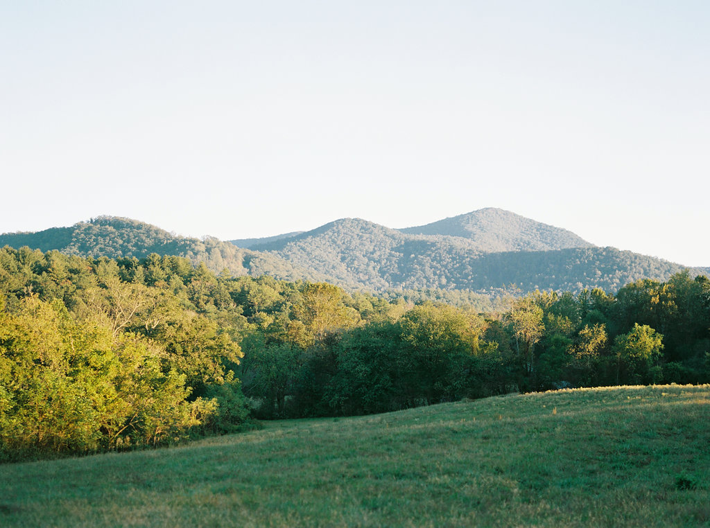 Highland Honeymoon Cottage on cottagehill.co102.jpg