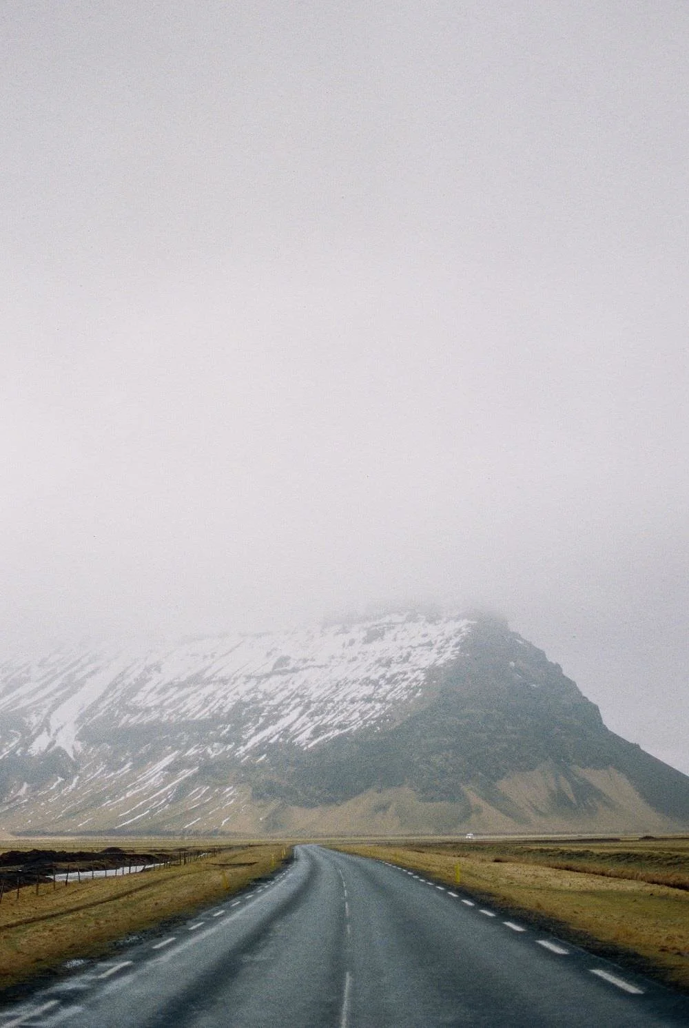 Exploring Iceland on cottagehill.co16.jpg