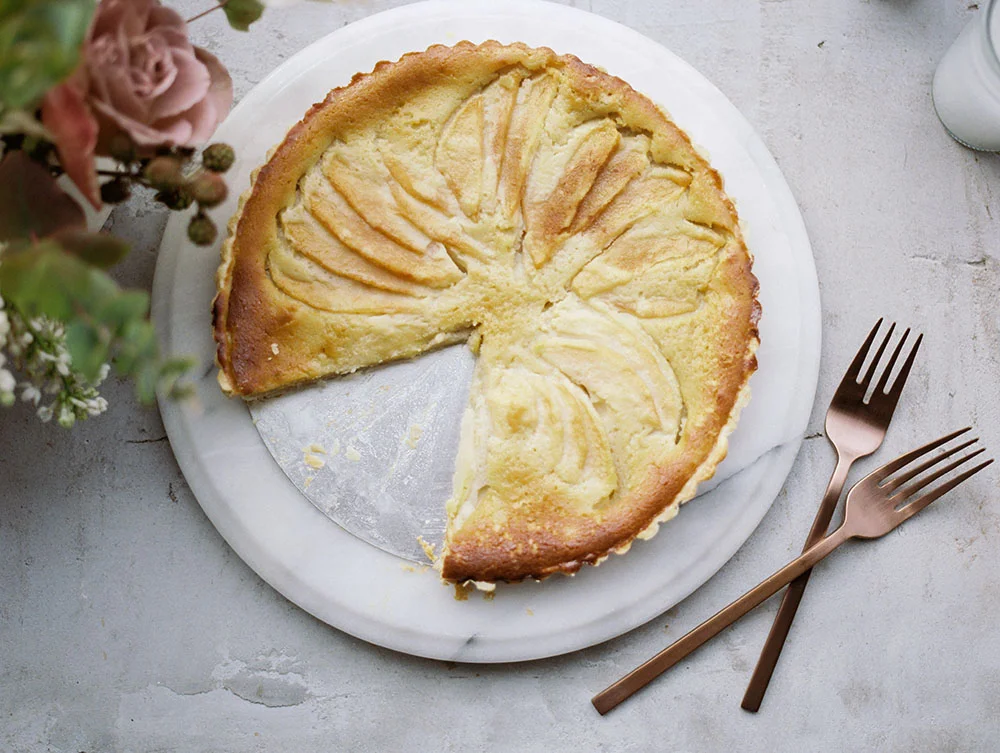 How to Host a Beautiful Galentines on cottagehill.co11.jpg