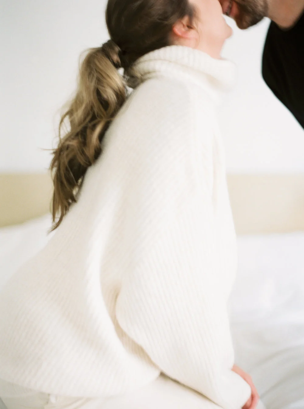 Minimal Chicago Engagement Session on cottagehill.co20.jpg