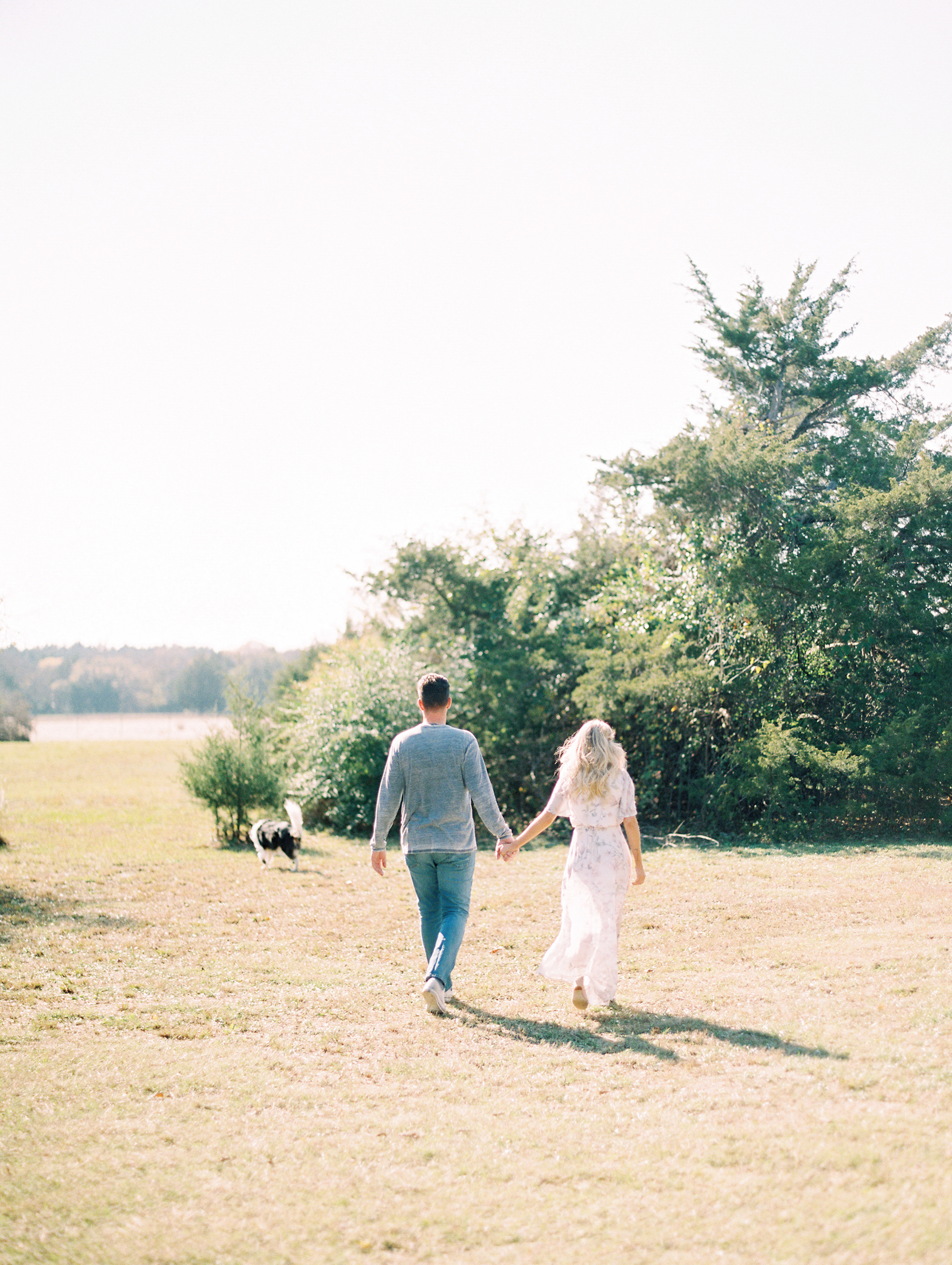 © Cottage Hill, LLC | Cozy Farmhouse Engagement | cottagehill.co34.jpg