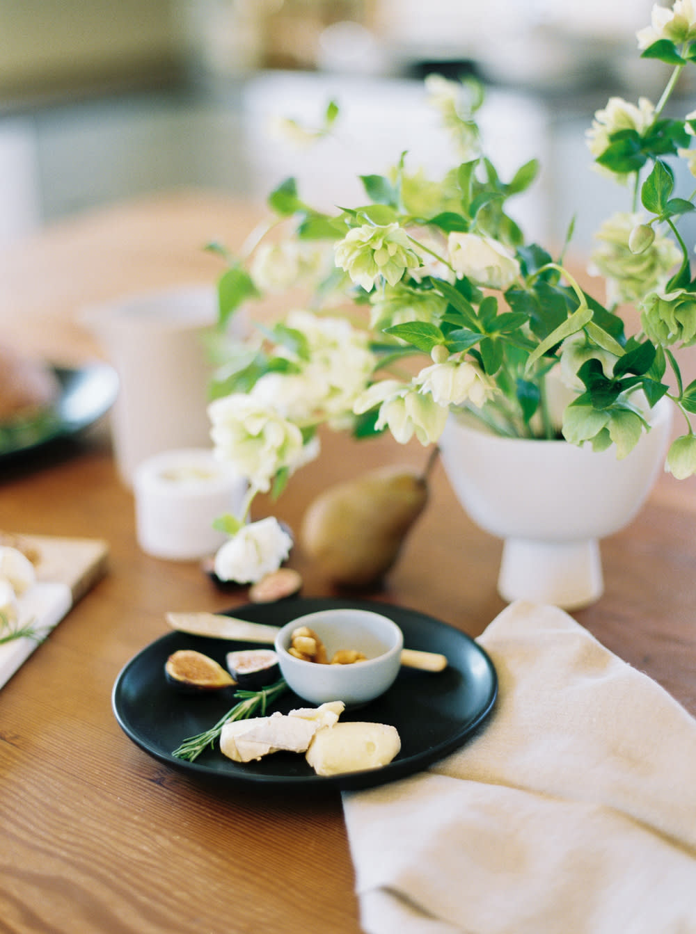 © Cottage Hill, LLC | cottagehill.co | Morning at Home in Niagara132.jpg