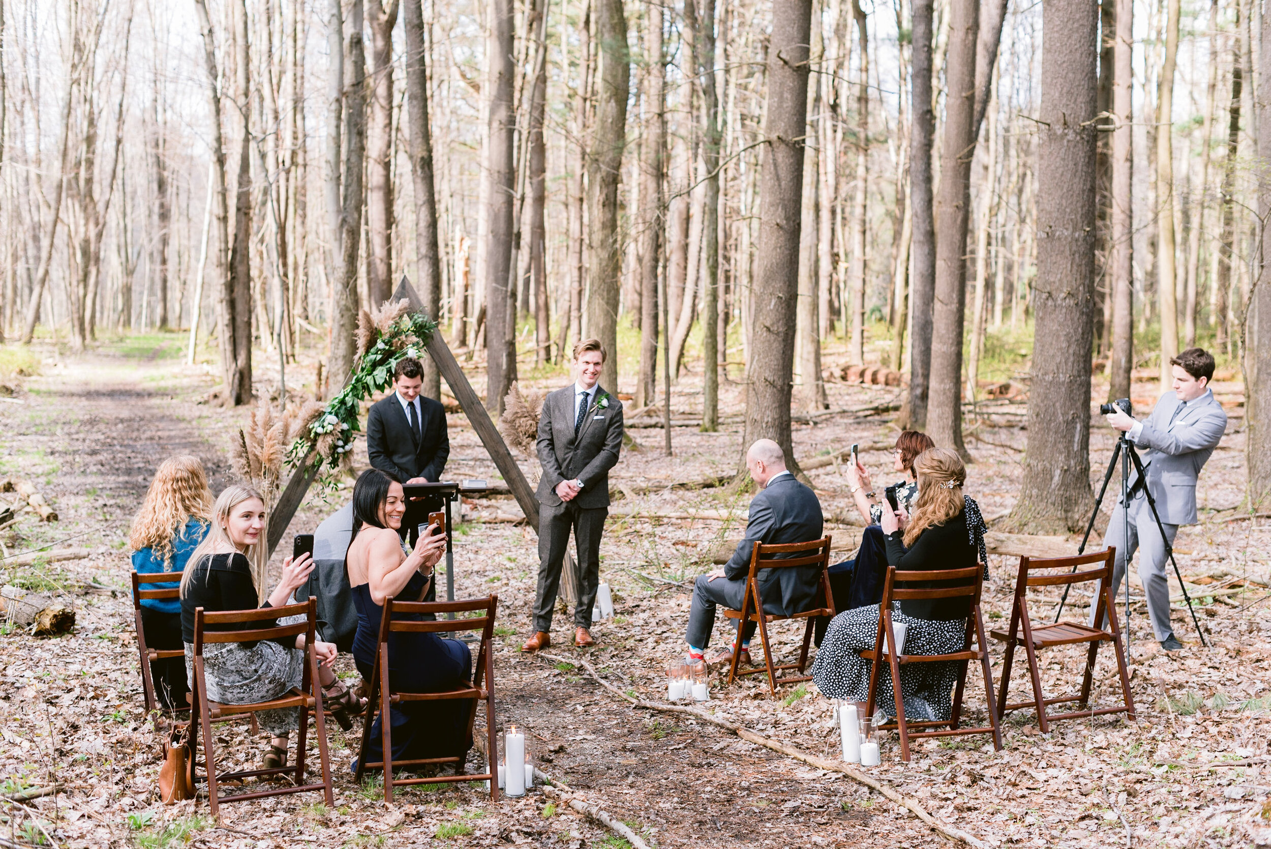 elopement-in-ohio-woods-9.jpg