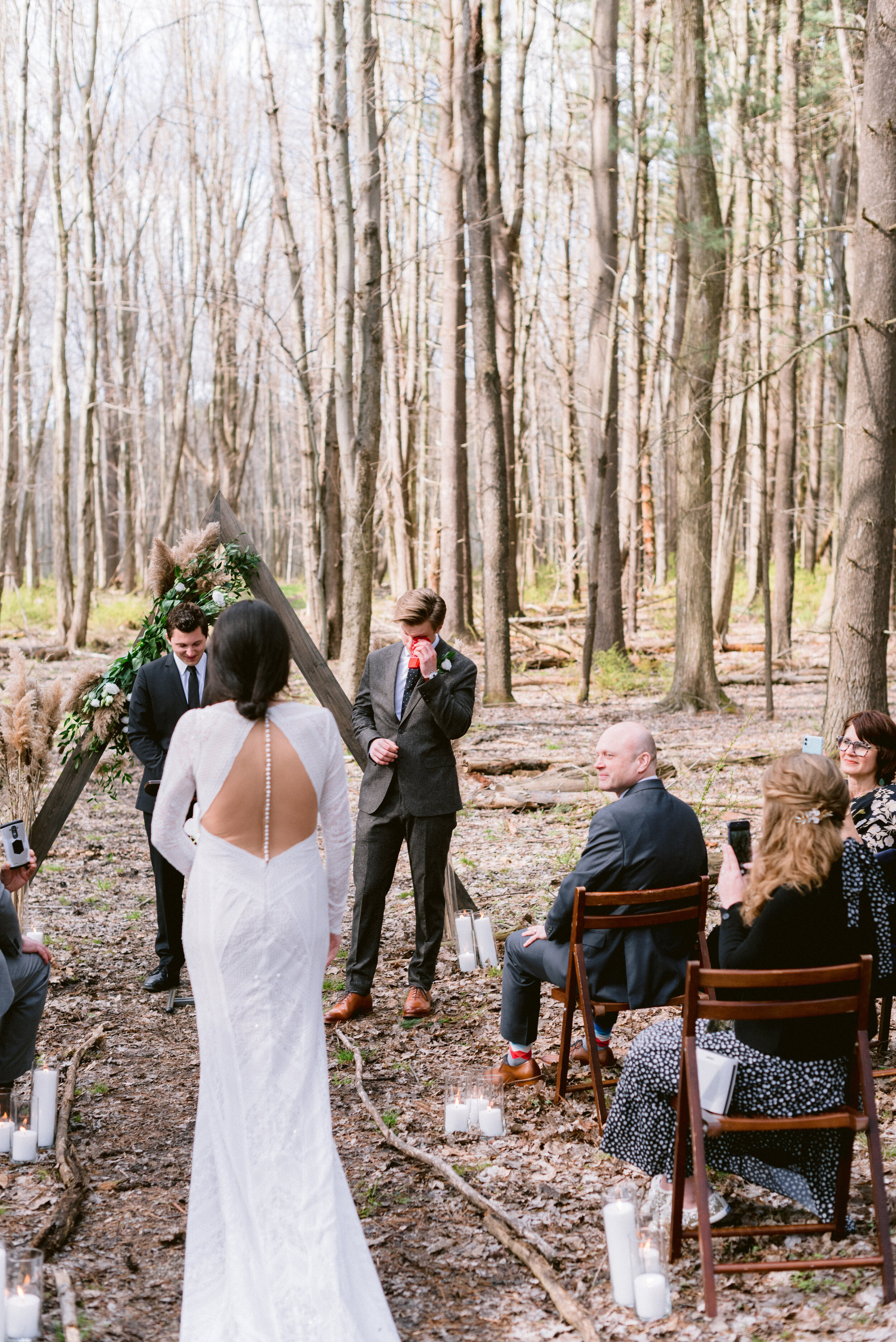 elopement-in-ohio-woods-10.jpg