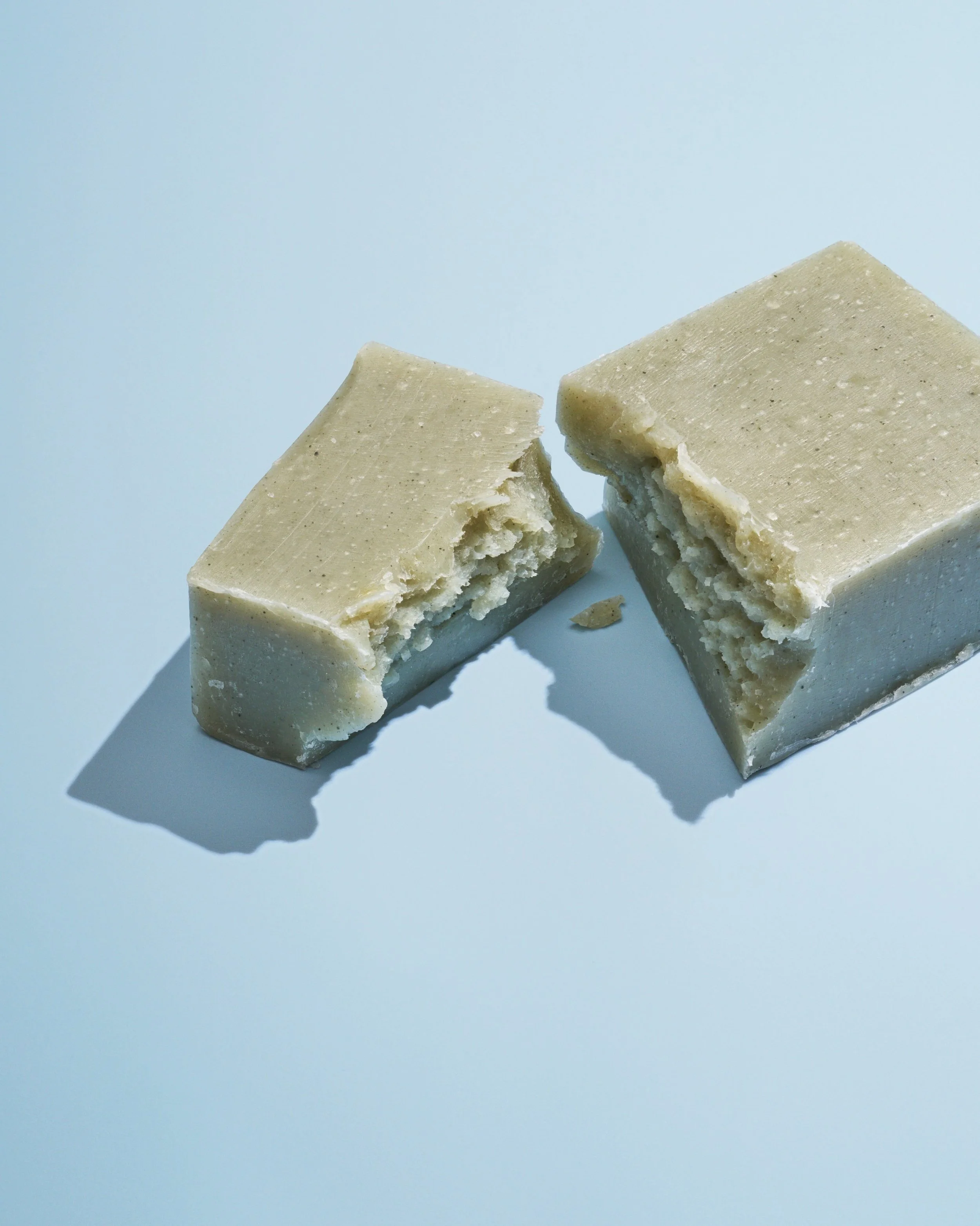 1320-76B_HIR_HBV_TEXTURE_BLUECLAY_SOAP.jpg