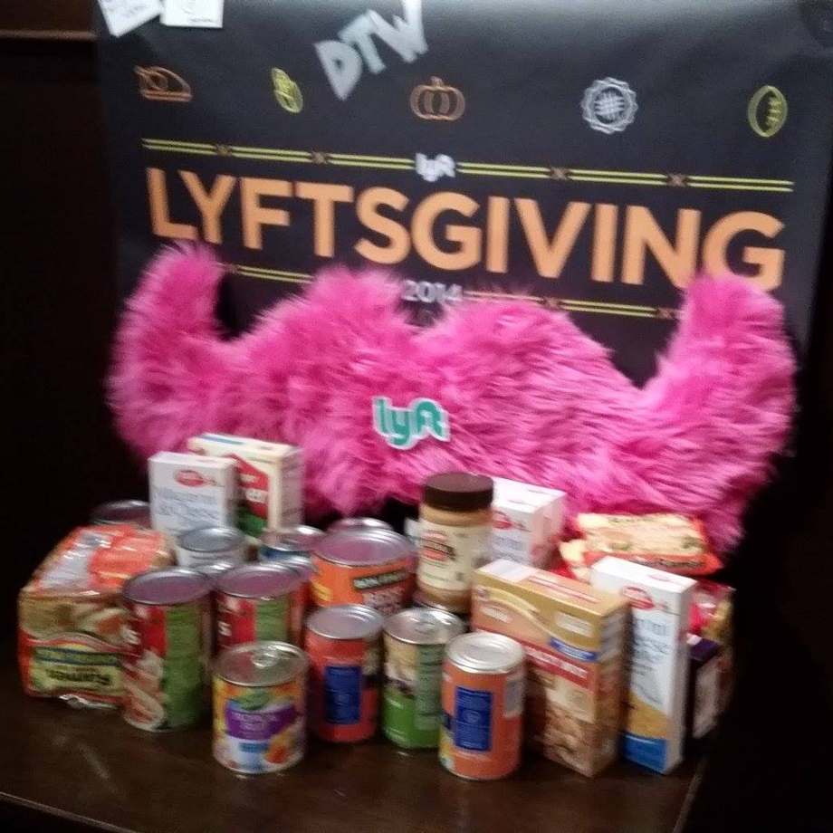 Detroit Lyftsgiving 3.jpg