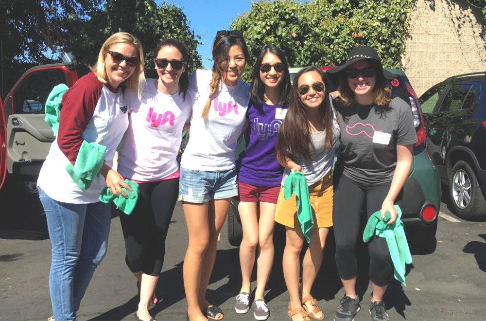 Lyft employees teamed up with our friends at Spotless to provide free waterless carwashes.