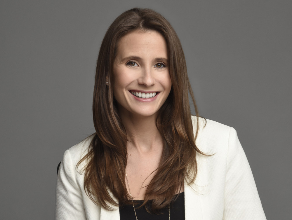 Professional Headshot, Jenna Cohen Therapy Photographer: Danny Sanchez Photography