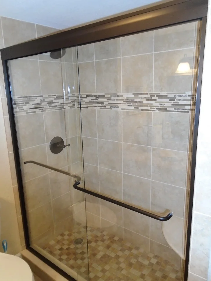 Master Bath3.JPG