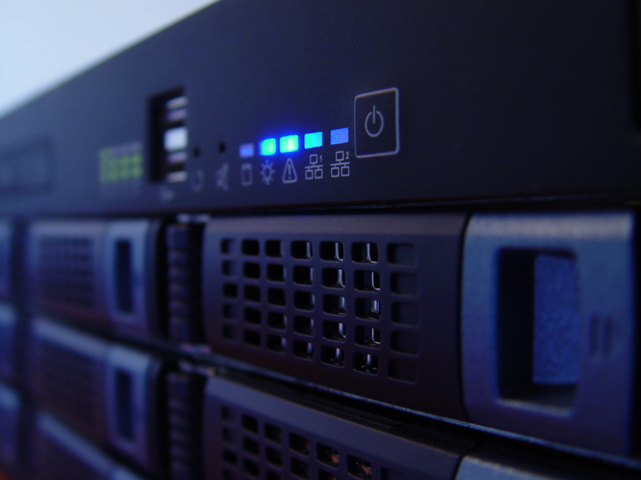 server_rack.jpg