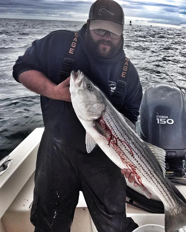 They must be thick! I must admit the few times this season I have been fortunate to throw a line in I have been connecting with some nice fish! Nice 40" 20# bass
