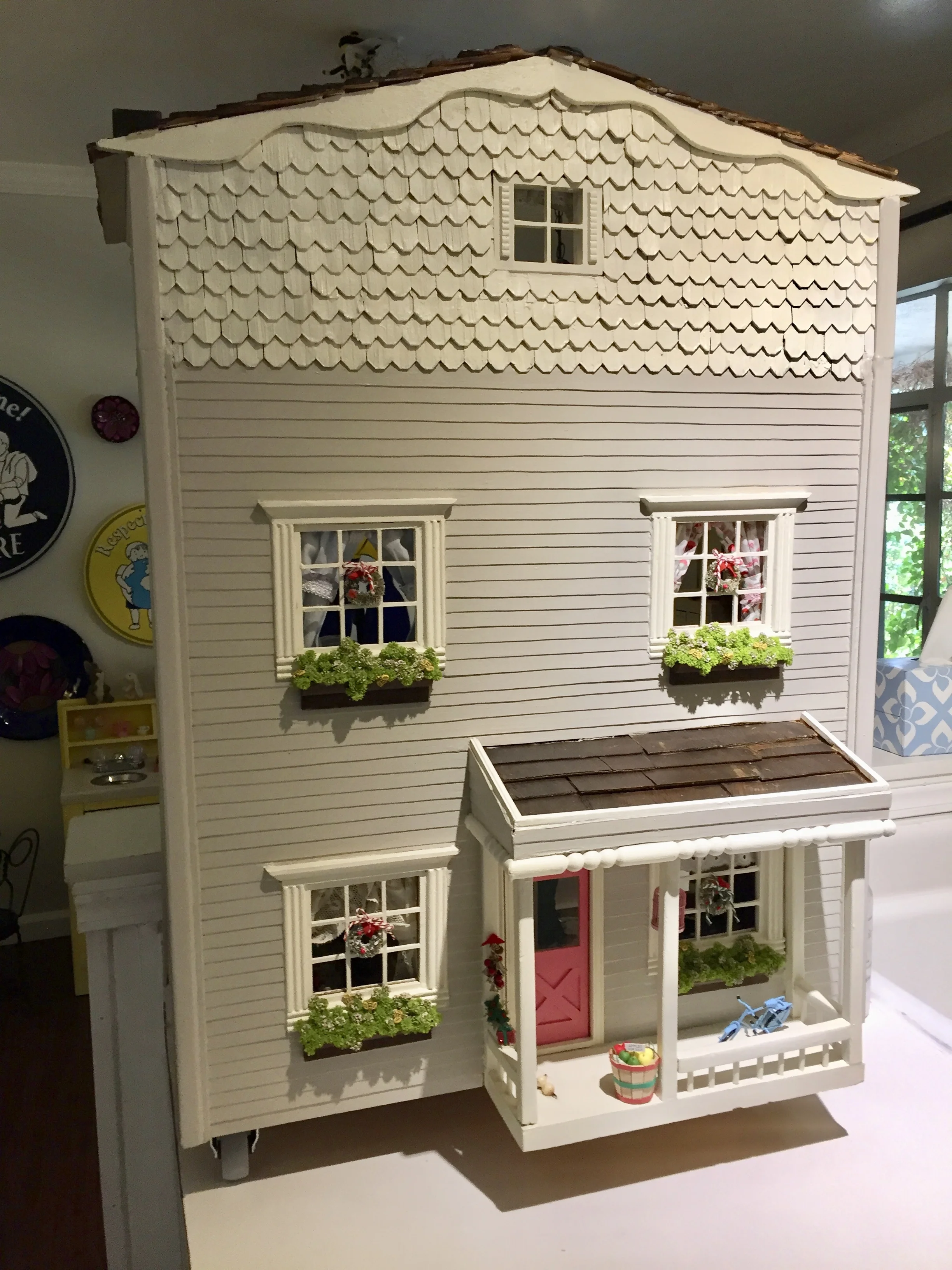 Renevating the Old Doll House