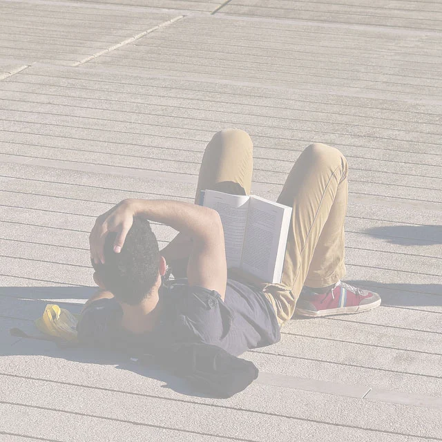 10 Struggles Readers Face