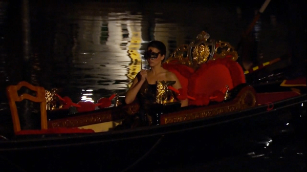 Did this remind anyone else of a James Bond movie?