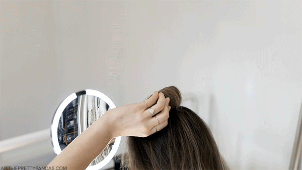 Hair rollers on short hair 🤌🏽✨ #hairrollers #hairrollerstutorial #sh... | hair  rollers short hair | TikTok