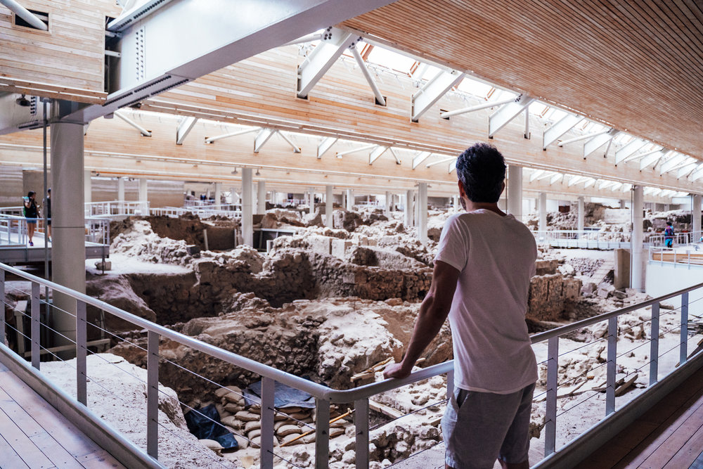  The   prehistoric town of Akrotiri 