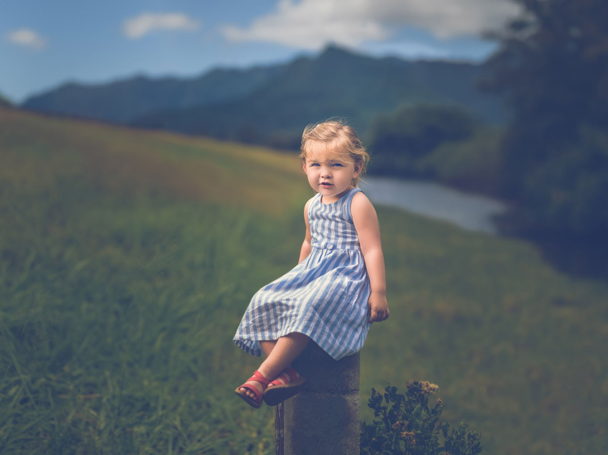 outdoor_child_portrait_fine_art.jpg