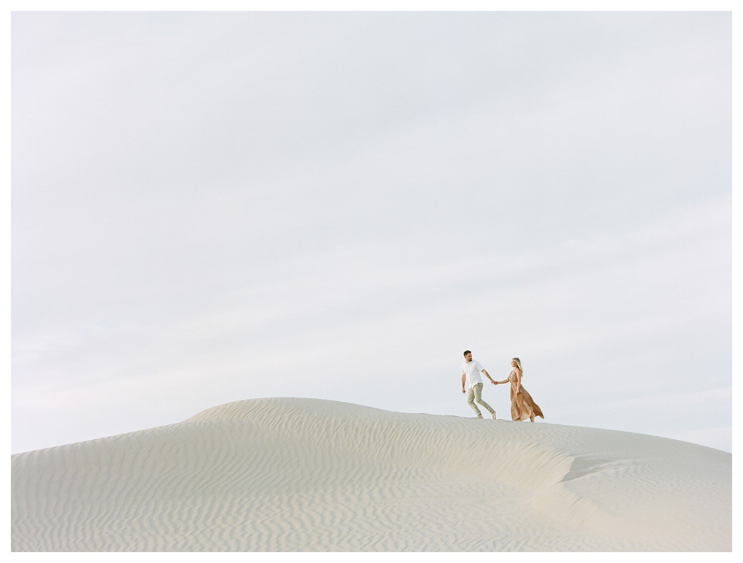 Heidi&Carson-Sand-Dunes-Engagement_Photography_0031.jpg