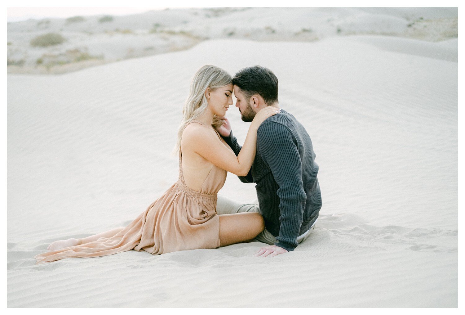 Heidi&Carson-Sand-Dunes-Engagement_Photography_0026.jpg