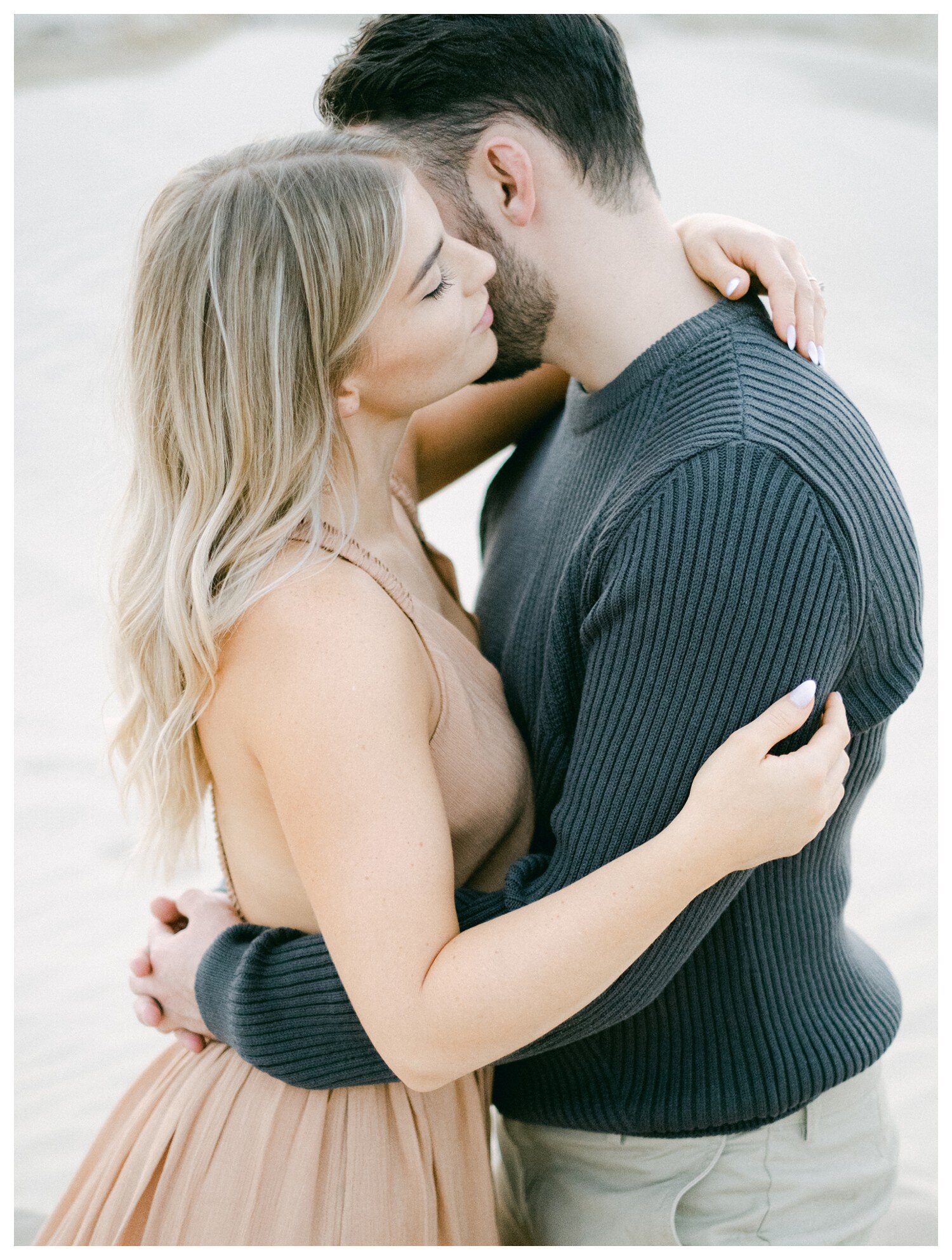 Heidi&Carson-Sand-Dunes-Engagement_Photography_0046.jpg