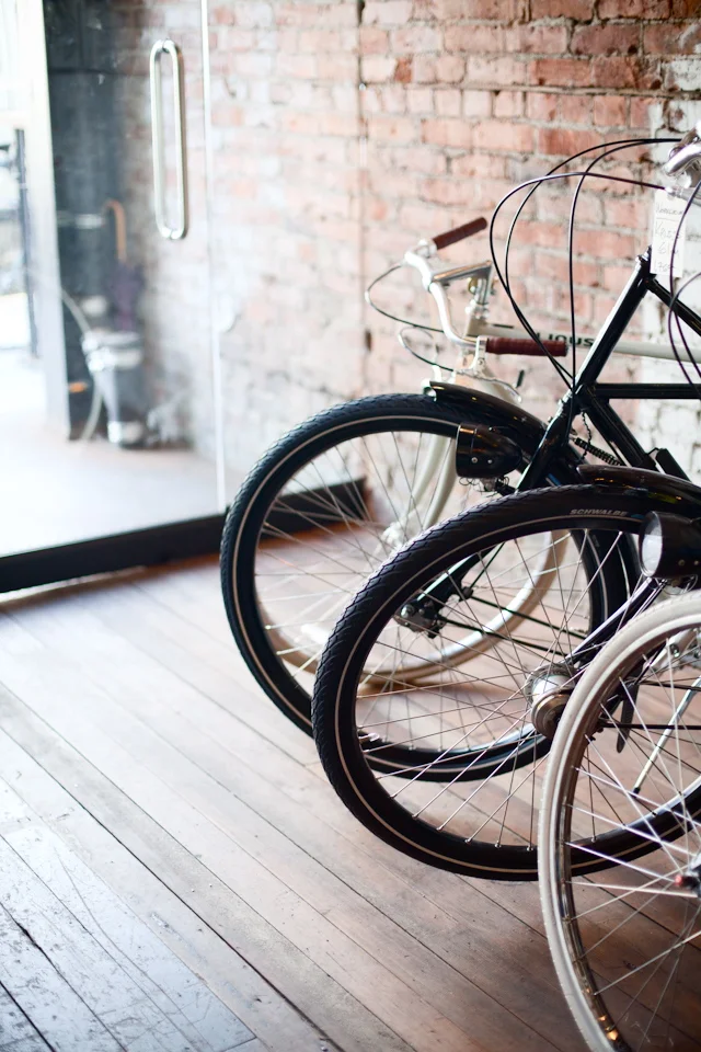 Bicycles and timber flooring ITCHBAN.com