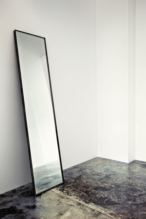 Full Length Mirror Leaning against wall ITCHBAN.com.jpg