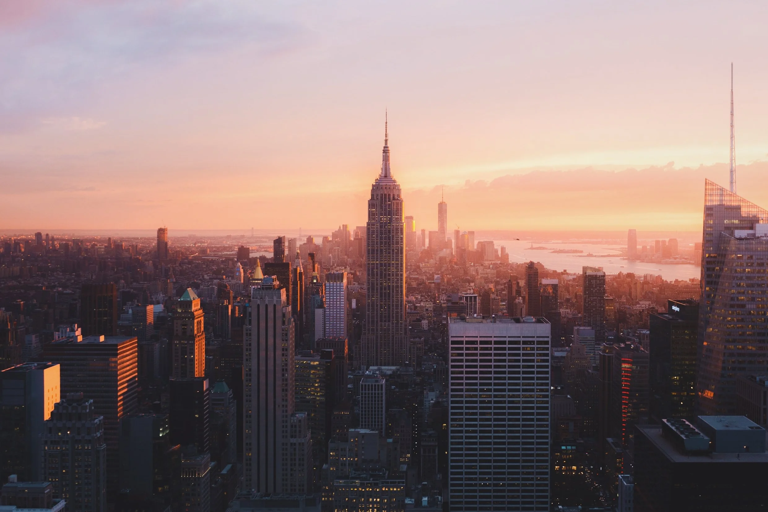 @itchban EMPIRE STATE NYC.JPG