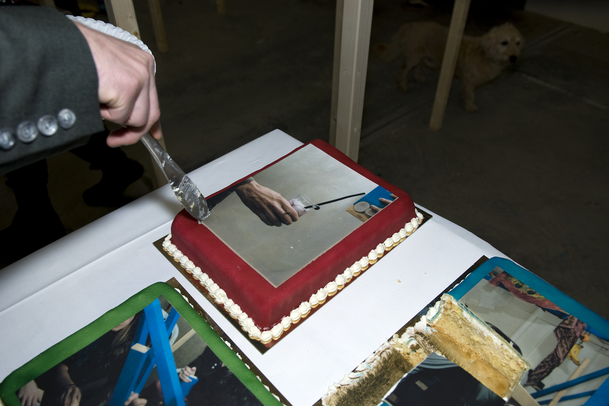 temporary_cakes_02.jpg