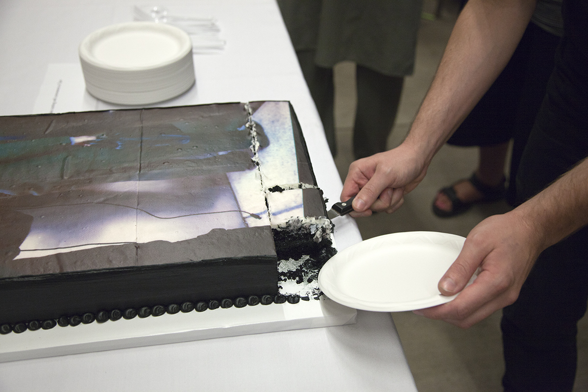 temporary_cakes_LA_new_wight_biennal_02.jpg