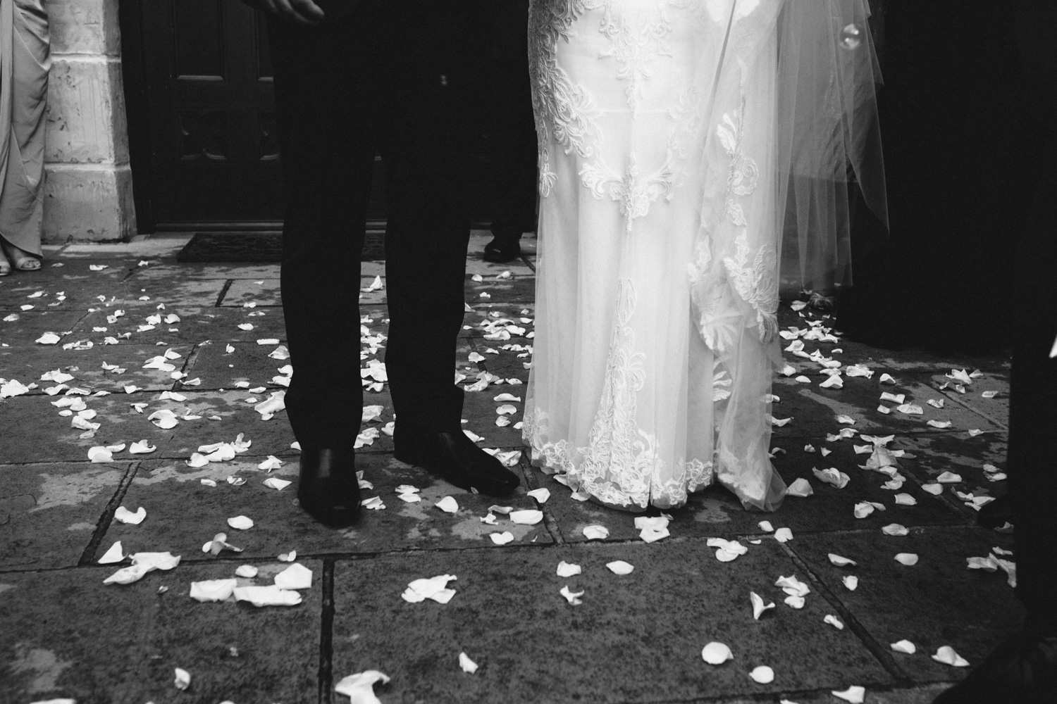 S+C-Blog Stones Of The Yarra-Dean Raphael-Melbourne Wedding Photographer-107.jpg