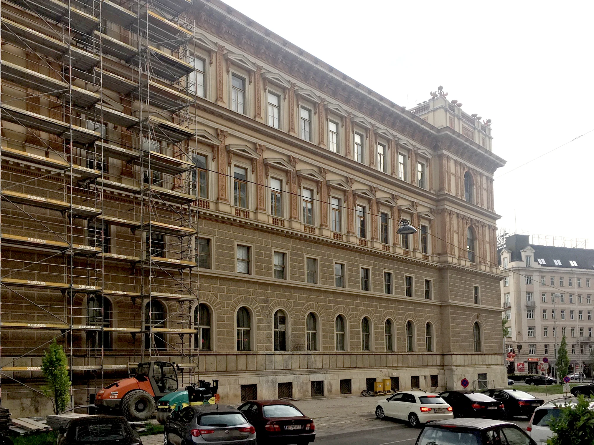 schillerplatz.jpg
