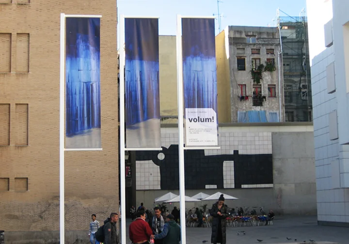 twoelf-macba8.jpg