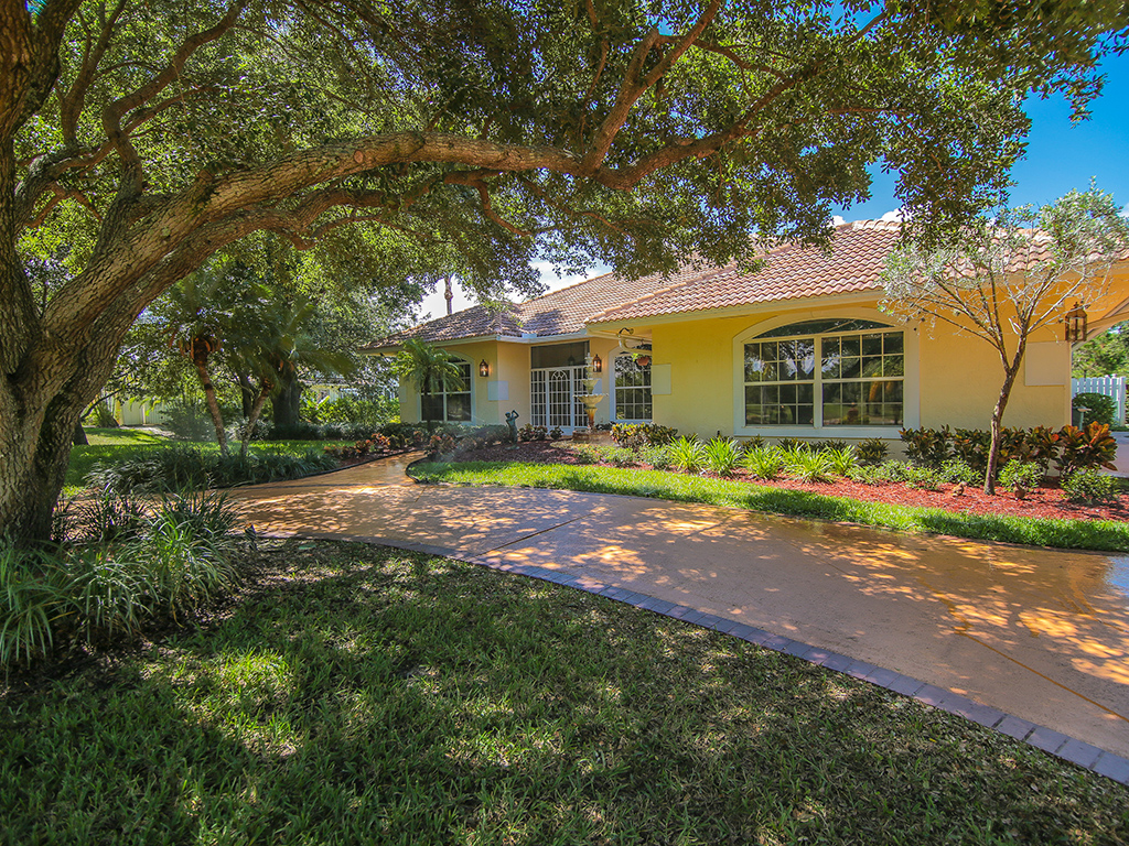 evergreen palm city real estate